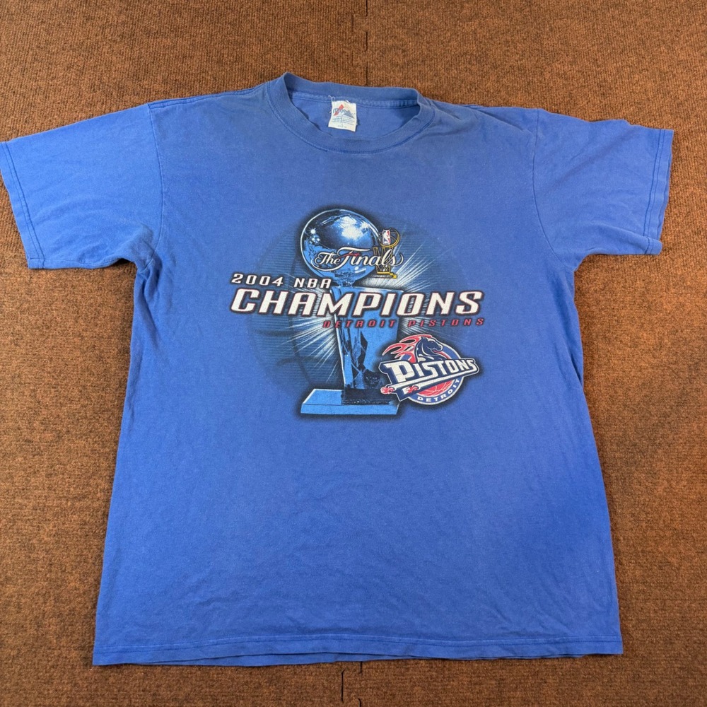 Majestic Detroit Pistons 2004 NBA Champions Roster T-Shirt Blue Mens L 1130